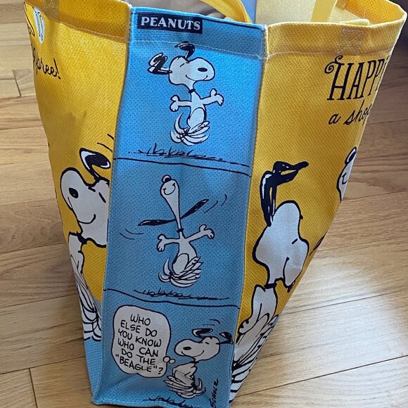 COPY - NEW Peanuts Shopping Tote - Picture 2 of 2